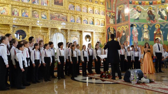 Extraordinary concert Unison Childrens Choir